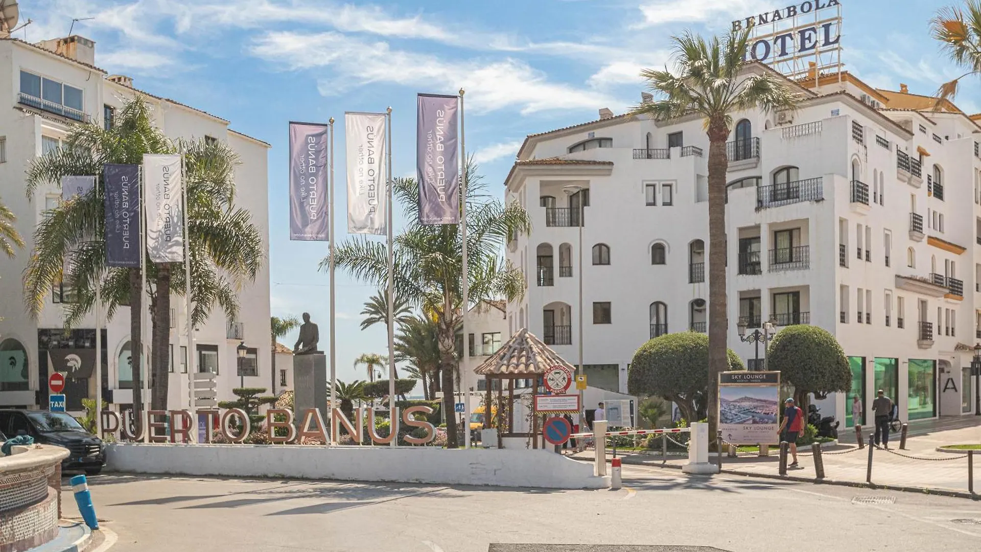 Gray Dalbion Puerto Banus - Happy Rentals Marbella